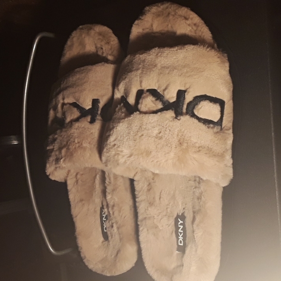 DKNY Palz Slipper Shoes/Sandals, 10 - Picture 4 of 11